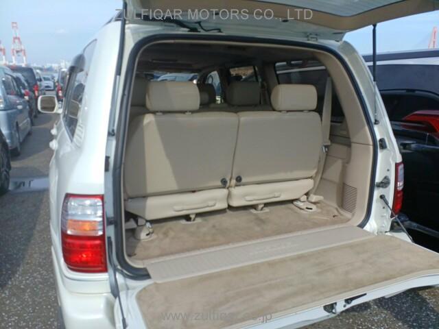 TOYOTA LAND CRUISER 100 2000 Image 22