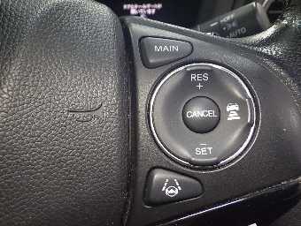 HONDA VEZEL 2018 Image 11