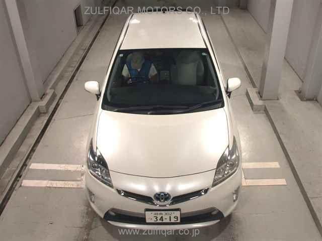 TOYOTA PRIUS PHV 2013 Image 6