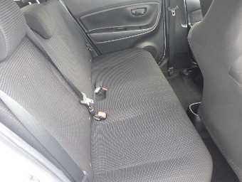 TOYOTA VITZ 2019 Image 4