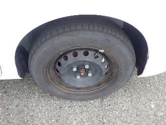 TOYOTA VITZ 2019 Image 6