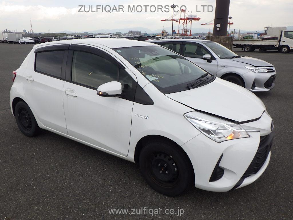 TOYOTA VITZ 2019 Image 21