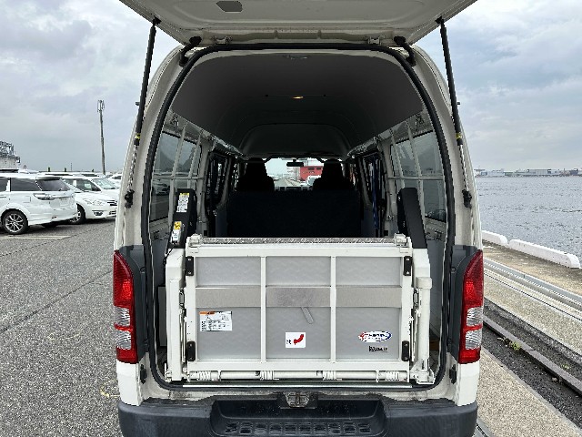TOYOTA HIACE 2016 Image 25