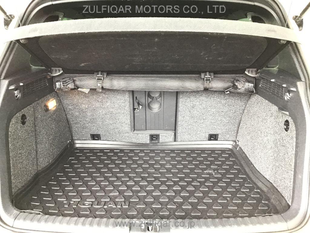 VOLKSWAGEN TIGUAN 2013 Image 7