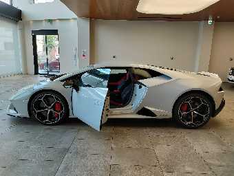 LAMBORGHINI HURACAN 2019 Image 11