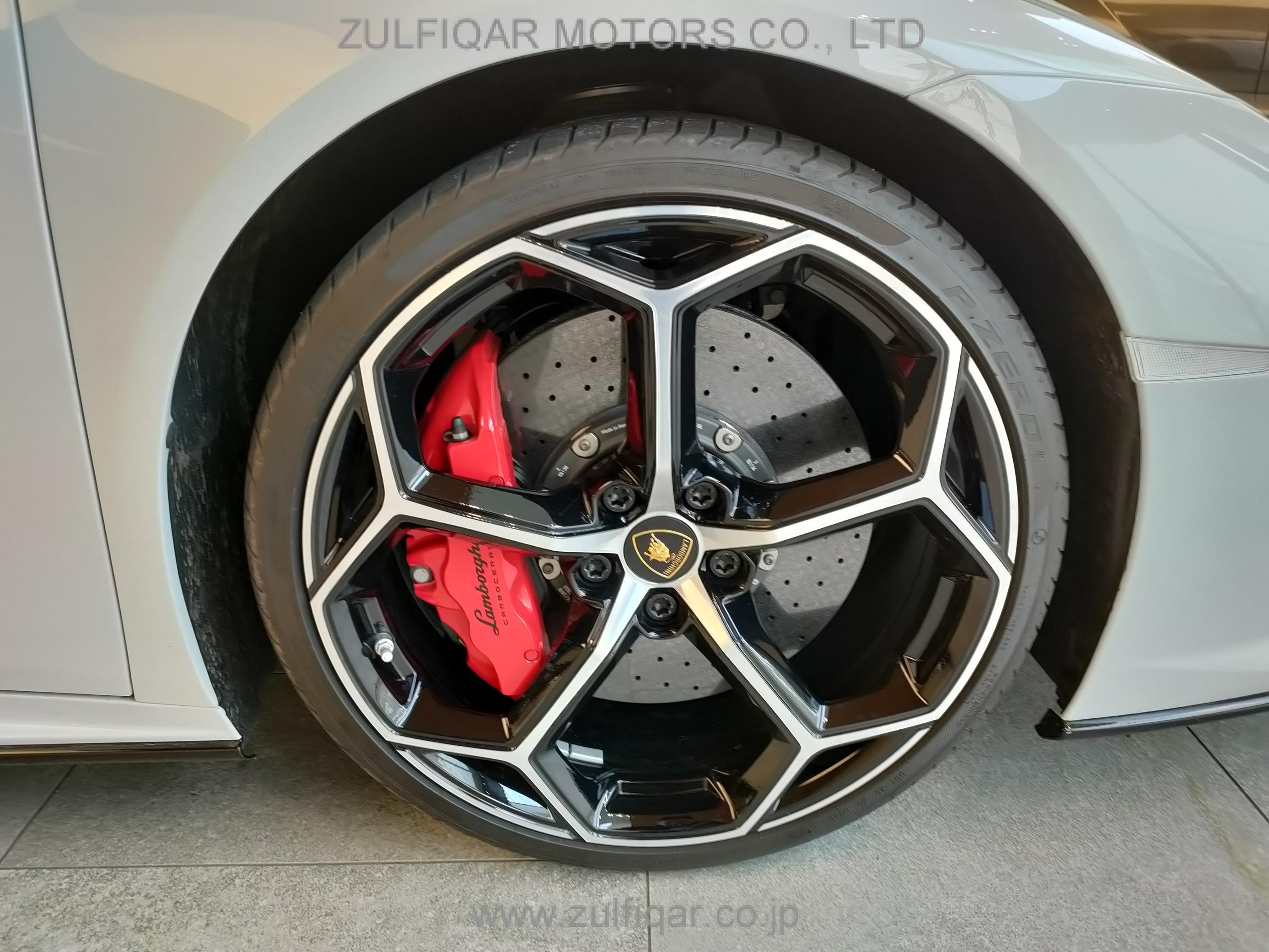 LAMBORGHINI HURACAN 2019 Image 22