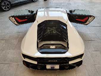 LAMBORGHINI HURACAN 2019 Image 20