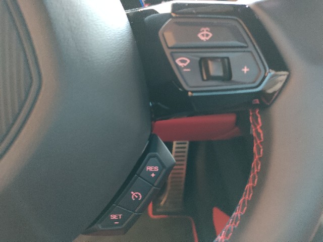 LAMBORGHINI HURACAN 2019 Image 44