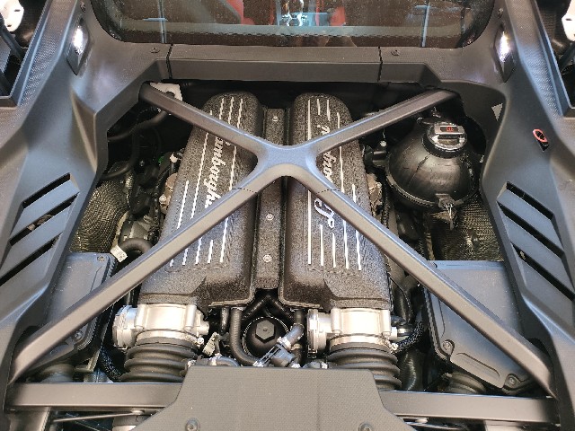 LAMBORGHINI HURACAN 2019 Image 51