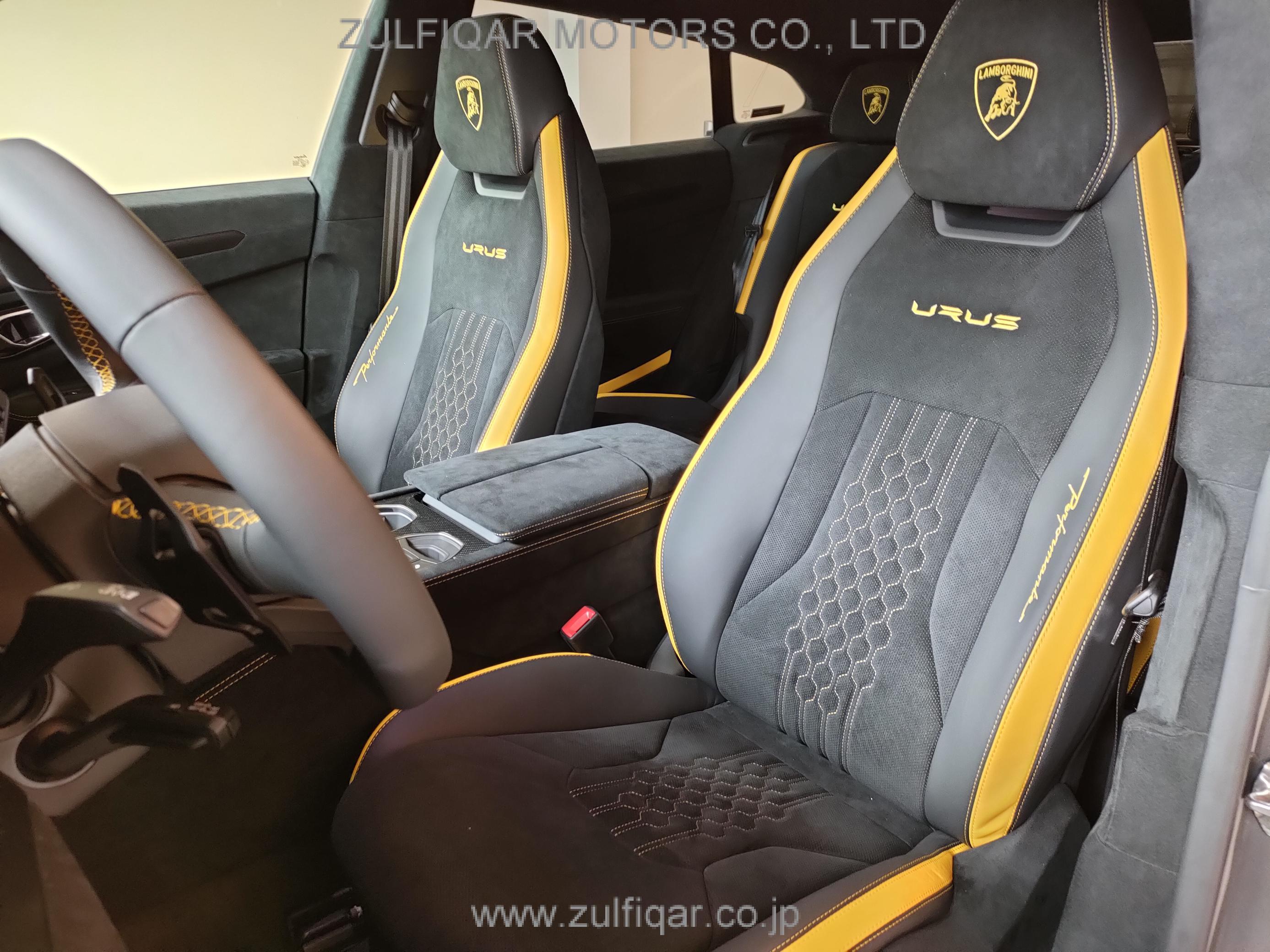 LAMBORGHINI URUS 2023 Image 25