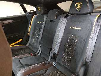 LAMBORGHINI URUS 2023 Image 21