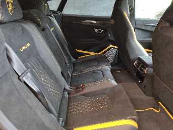 LAMBORGHINI URUS 2023 Image 24