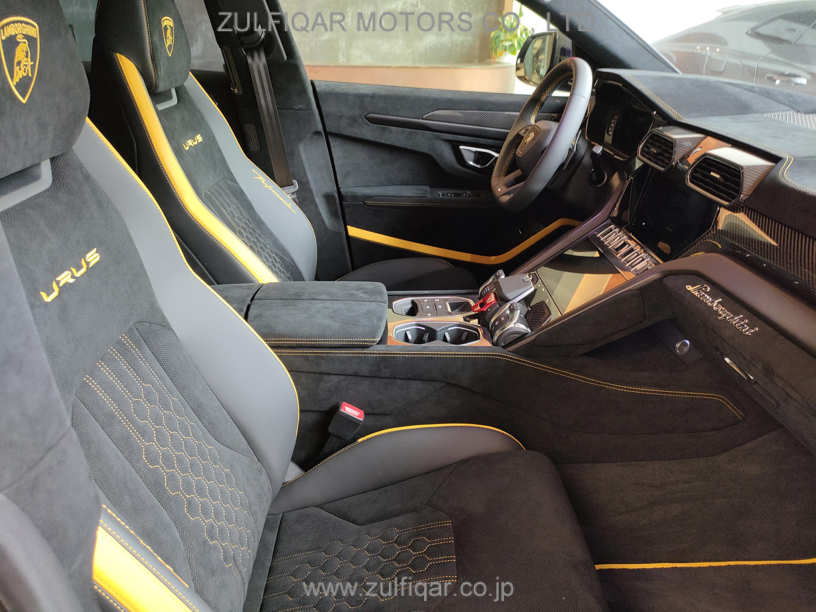 LAMBORGHINI URUS 2023 Image 33