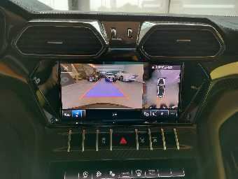 LAMBORGHINI URUS 2023 Image 37