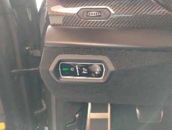 LAMBORGHINI URUS 2023 Image 42