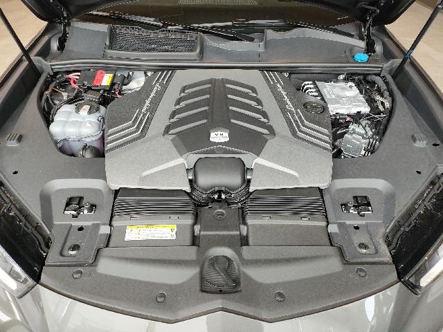 LAMBORGHINI URUS 2023 Image 58