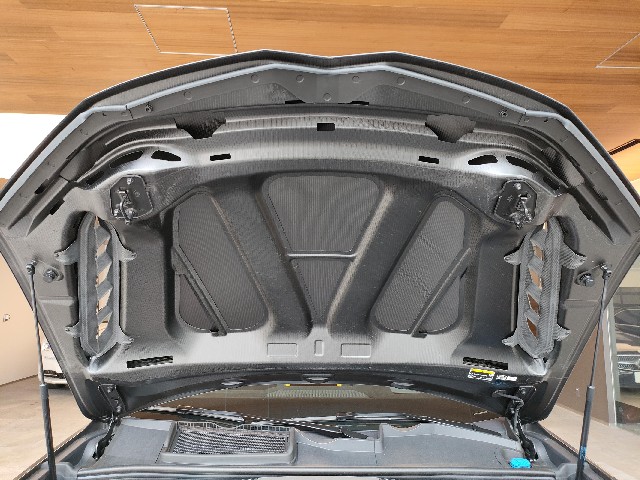 LAMBORGHINI URUS 2023 Image 59