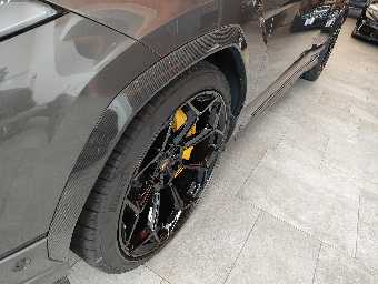 LAMBORGHINI URUS 2023 Image 55