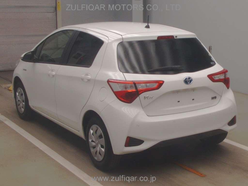 TOYOTA VITZ 2019 Image 4