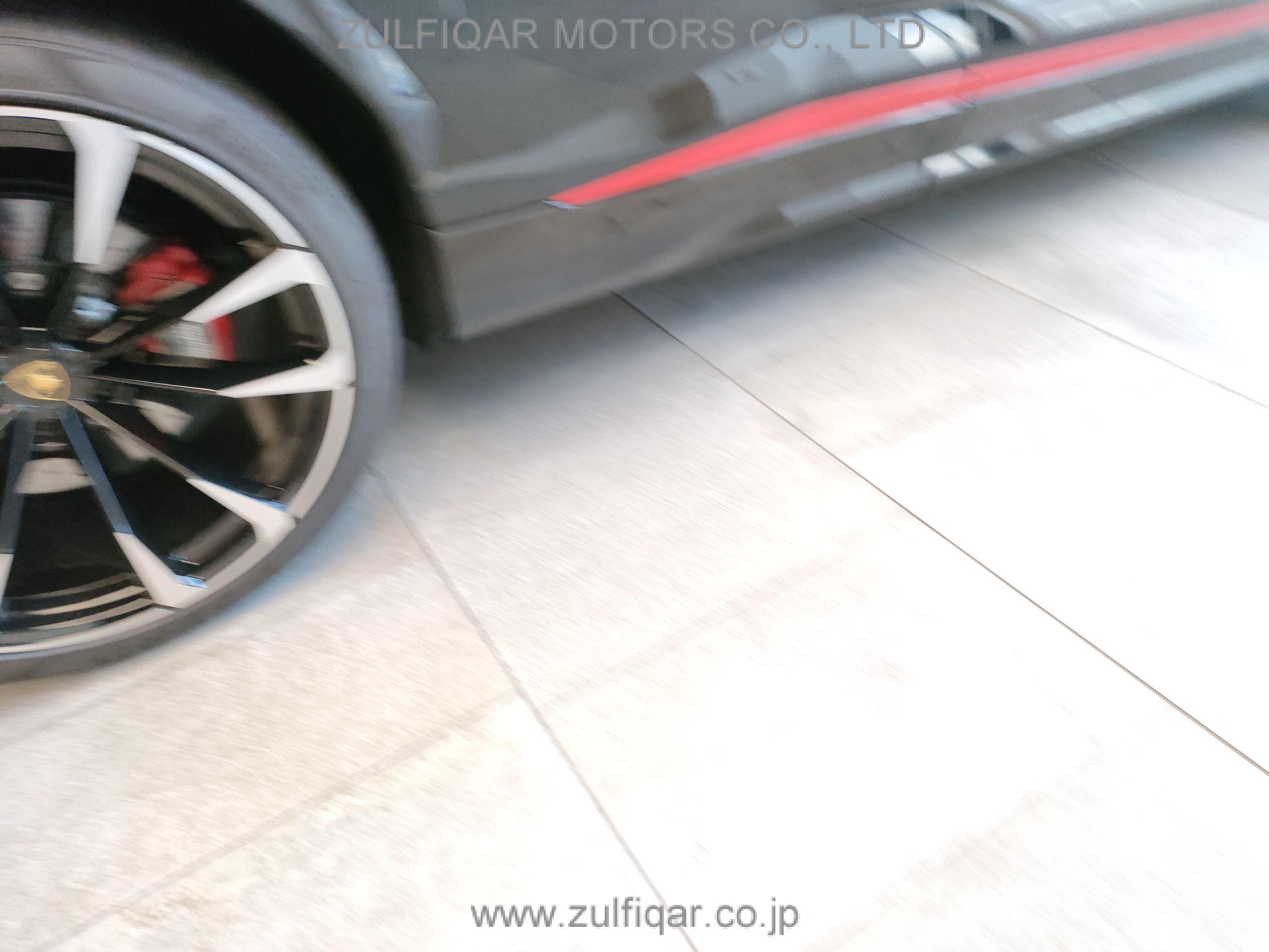 LAMBORGHINI URUS 2020 Image 23