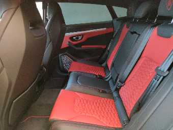 LAMBORGHINI URUS 2020 Image 23