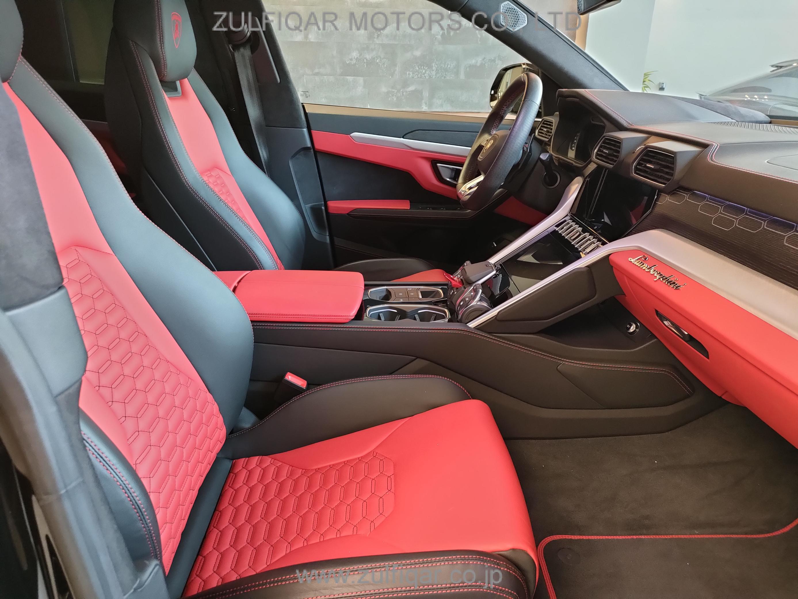 LAMBORGHINI URUS 2020 Image 38