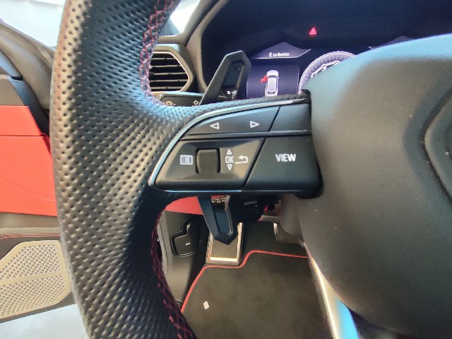 LAMBORGHINI URUS 2020 Image 51