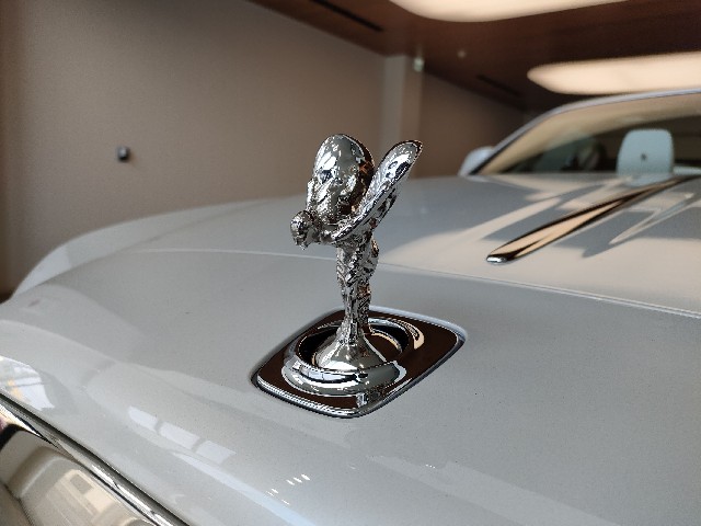 ROLLS ROYCE DAWN 2017 Image 47