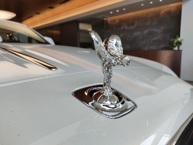 ROLLS ROYCE DAWN 2017 Image 48