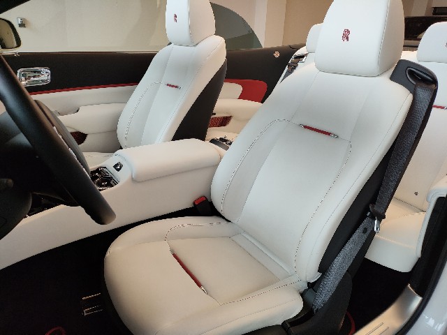 ROLLS ROYCE DAWN 2017 Image 52