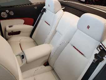 ROLLS ROYCE DAWN 2017 Image 49