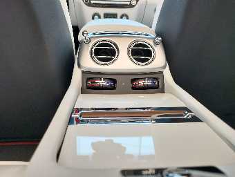 ROLLS ROYCE DAWN 2017 Image 54