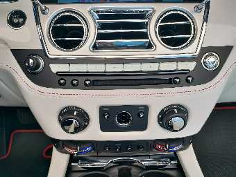 ROLLS ROYCE DAWN 2017 Image 63