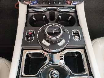 ROLLS ROYCE DAWN 2017 Image 64