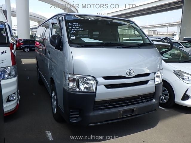 TOYOTA HIACE 2015 Image 11