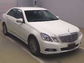 MERCEDES BENZ E CLASS 2009 Image 3