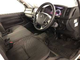 TOYOTA HIACE 2019 Image 5