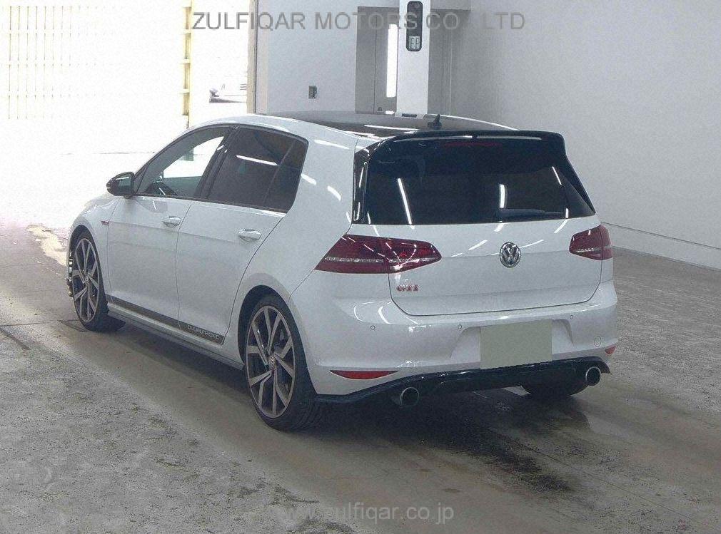 VOLKSWAGEN GOLF GTI 2016 Image 2