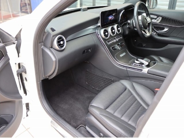 MERCEDES BENZ C CLASS 2020 Image 22