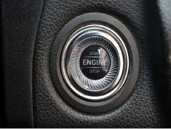 MERCEDES BENZ C CLASS 2020 Image 22