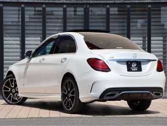 MERCEDES BENZ C CLASS 2020 Image 8