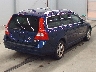 VOLVO V70 2012 Image 2