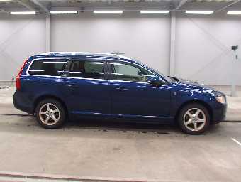 VOLVO V70 2012 Image 3