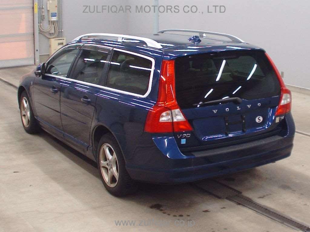 VOLVO V70 2012 Image 6