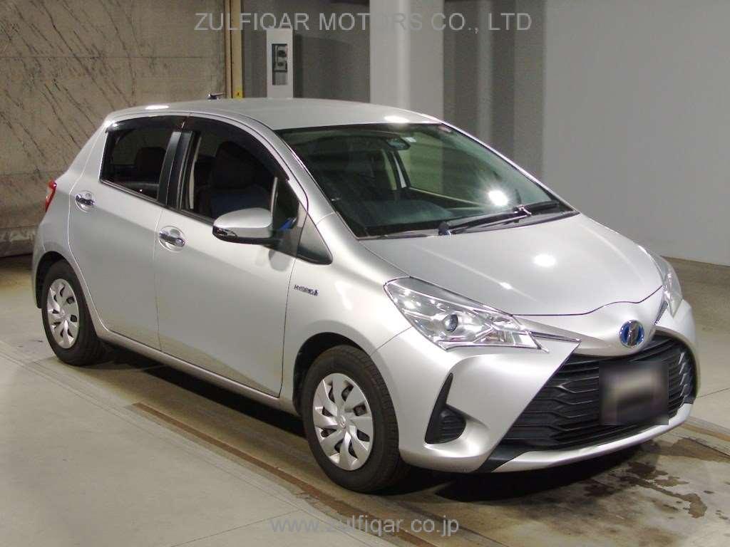 TOYOTA VITZ 2018 Image 3