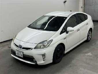 TOYOTA PRIUS PHV 2013 Image 4