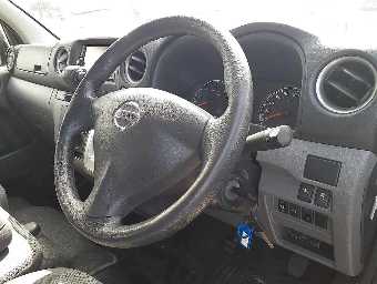 NISSAN NV350 CARAVAN 2019 Image 7