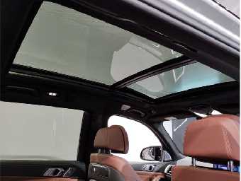 BMW X7 2023 Image 11