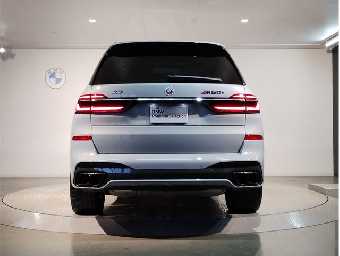 BMW X7 2023 Image 6