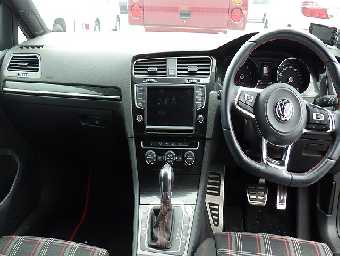 VOLKSWAGEN GOLF GTI 2014 Image 5